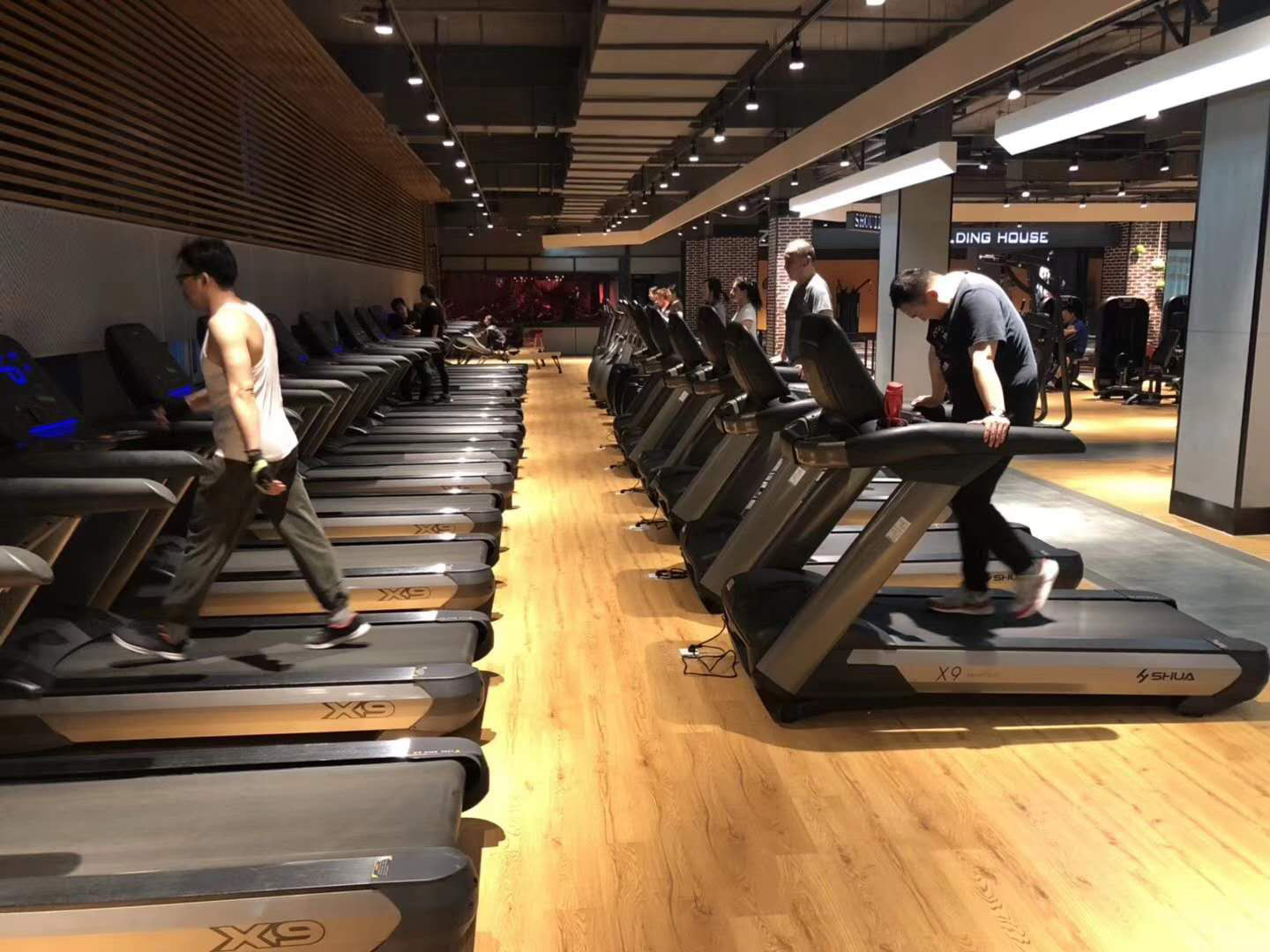 leyu.乐鱼智能健身器材